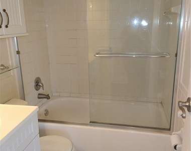 2350 W 1st Street - Photo Thumbnail 15