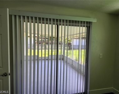 6313 Saint Andrews Circle S - Photo Thumbnail 11