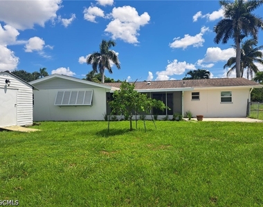 6313 Saint Andrews Circle S - Photo Thumbnail 14