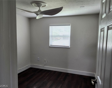 6313 Saint Andrews Circle S - Photo Thumbnail 8