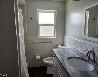 6313 Saint Andrews Circle S - Photo Thumbnail 7