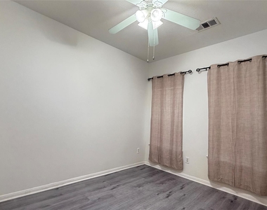 4919 Lochman Lane - Photo Thumbnail 15