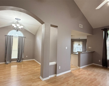 4919 Lochman Lane - Photo Thumbnail 6