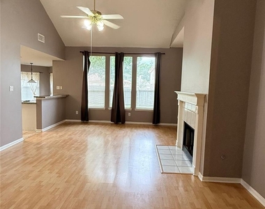 4919 Lochman Lane - Photo Thumbnail 3