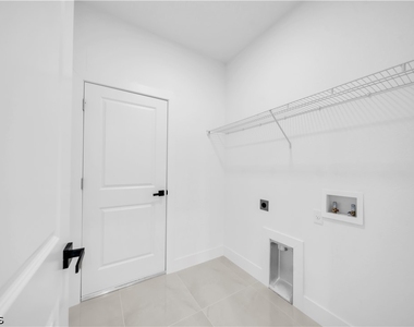 2509 50th Street W - Photo Thumbnail 27