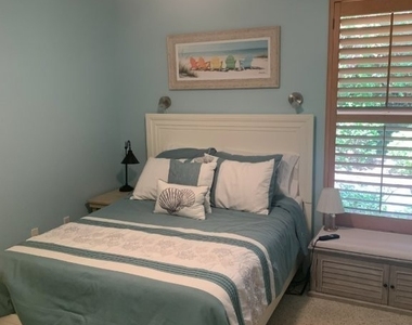 11611 Marino Court - Photo Thumbnail 18
