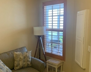 11611 Marino Court - Photo Thumbnail 21