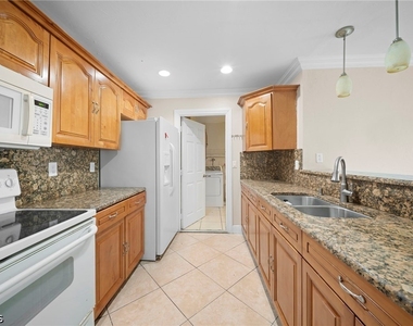 3402 Santa Barbara Boulevard - Photo Thumbnail 8