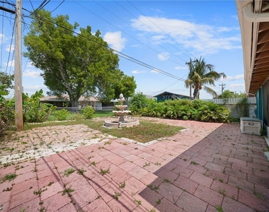 3402 Santa Barbara Boulevard - Photo Thumbnail 22