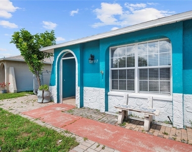 3402 Santa Barbara Boulevard - Photo Thumbnail 2