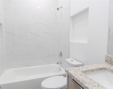 8009 Cod Court - Photo Thumbnail 22