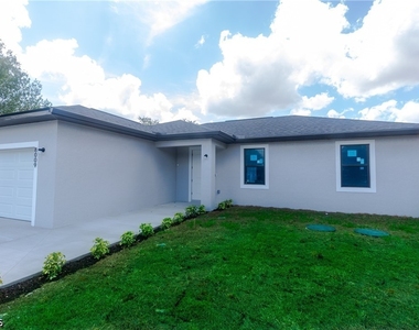 8009 Cod Court - Photo Thumbnail 2