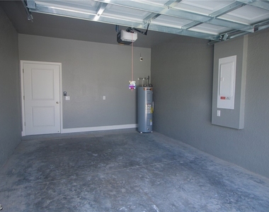 8009 Cod Court - Photo Thumbnail 27