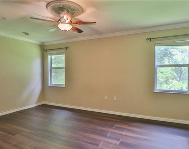 4341 Lazio Way - Photo Thumbnail 13