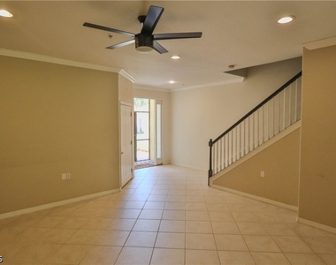4341 Lazio Way - Photo Thumbnail 10