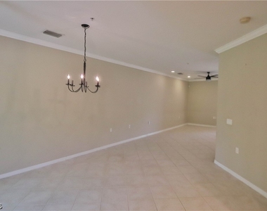 4341 Lazio Way - Photo Thumbnail 8