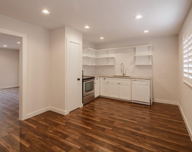 4040 San Felipe Street - Photo Thumbnail 7