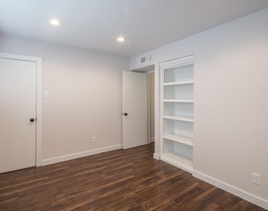 4040 San Felipe Street - Photo Thumbnail 6