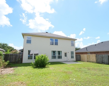3827 Pine Forest Green Boulevard - Photo Thumbnail 35