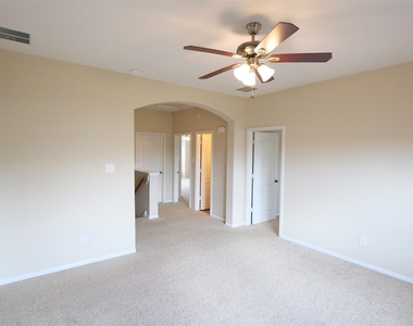3827 Pine Forest Green Boulevard - Photo Thumbnail 17
