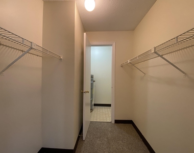 119 Eastern - Photo Thumbnail 27