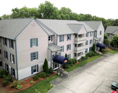 119 Eastern - Photo Thumbnail 4