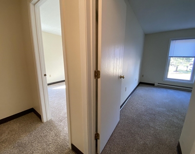 119 Eastern - Photo Thumbnail 21