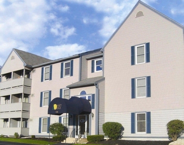 119 Eastern - Photo Thumbnail 6