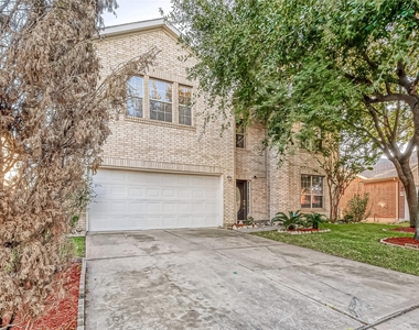 9407 Demsey Mill Drive - Photo Thumbnail 2