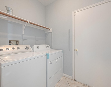 9407 Demsey Mill Drive - Photo Thumbnail 41