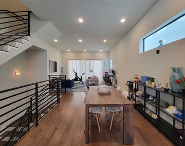 5709 Larkin Street - Photo Thumbnail 29