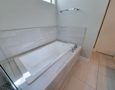 5709 Larkin Street - Photo Thumbnail 41