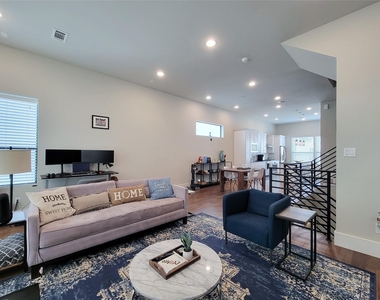 5709 Larkin Street - Photo Thumbnail 16