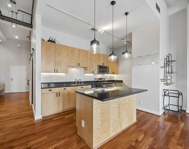 915 Franklin Street - Photo Thumbnail 16