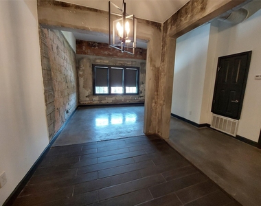 6819 Avenue C - Photo Thumbnail 5