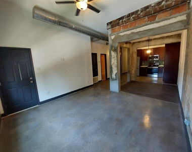 6819 Avenue C - Photo Thumbnail 3