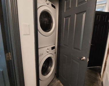 6819 Avenue C - Photo Thumbnail 11