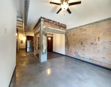 6819 Avenue C - Photo Thumbnail 2