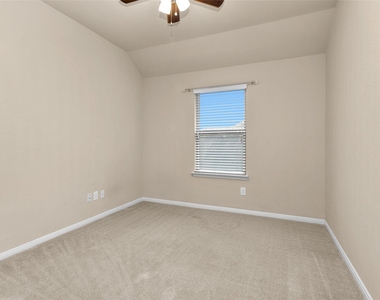 9419 Elliotts Court - Photo Thumbnail 33