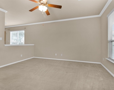 9419 Elliotts Court - Photo Thumbnail 11