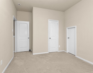 9419 Elliotts Court - Photo Thumbnail 34
