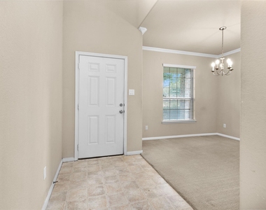 9419 Elliotts Court - Photo Thumbnail 6