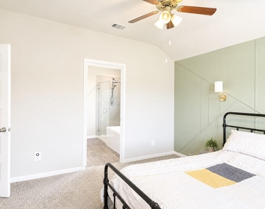 519 Kickapoo Drive - Photo Thumbnail 11