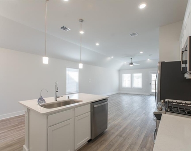10626 Whitejacket Drive - Photo Thumbnail 25