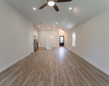 10626 Whitejacket Drive - Photo Thumbnail 13