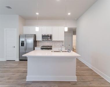 10626 Whitejacket Drive - Photo Thumbnail 15
