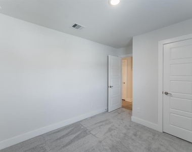 10626 Whitejacket Drive - Photo Thumbnail 23
