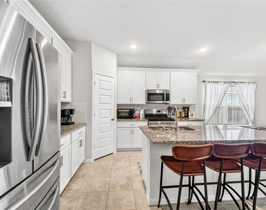 32239 Cedar Crest Drive - Photo Thumbnail 8