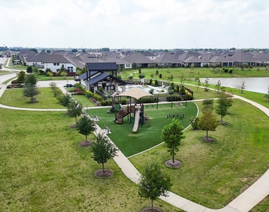32239 Cedar Crest Drive - Photo Thumbnail 33