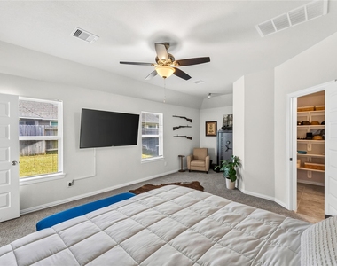 32239 Cedar Crest Drive - Photo Thumbnail 15